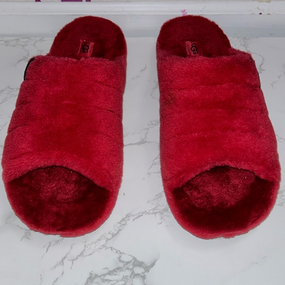 MENS UGG Fluff You Red Slippers - Picture 6 of 10